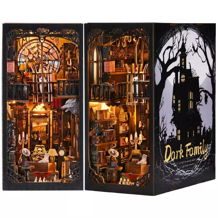 Dunkle Familienehre - 3D Bücherregal-Diorama zum Selberbauen